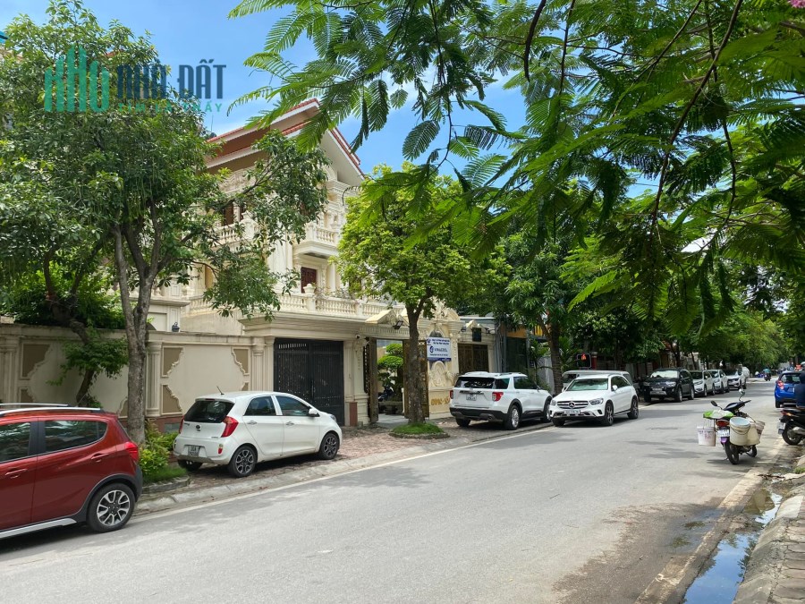 Chính chủ nhờ bán 200m² đất khu đô thị Sài Đồng, Hàng xóm Vinhomes Long Biên.