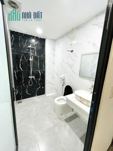 BÁN NHÀ HOÀNG NGÂN-NHÂN CHÍNH-NHÀ MỚI 5 TẦNG-NGÕ NÔNG -50M RA Ô TÔ TRÁNH-NỘI THẤT SANG XỊN- Ở SƯỚNG