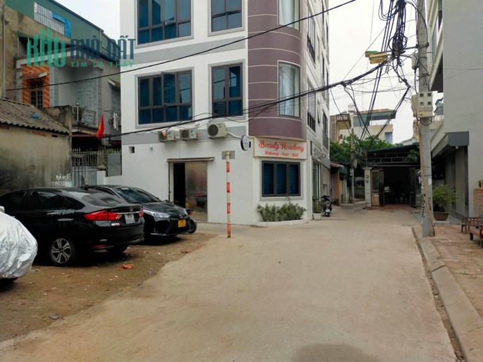 BÁN ĐẤT NGON RẺ BỔ  LÔ GÓC - HÌNH THỬA SIÊU ĐẸP - NGÕ THÔNG - Ô TÔ VÀO NHÀ - ĐẦU TƯ TỐT - AN SINH