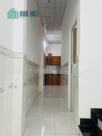 Bán Nhà Quận 12, gần HXH Đông Hưng Thuận 13, 60M2, Trệt Lầu, 2PN, Sân để xe, 3 Tỷ 550.