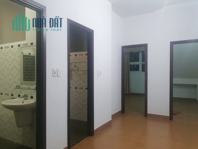Nhà mặt tiền Phan Đăng Lưu 6 tầng nội thất xịn kinh đoanh đỉnh