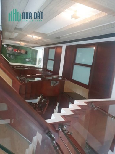 Nhà mặt tiền Phan Đăng Lưu 6 tầng nội thất xịn kinh đoanh đỉnh