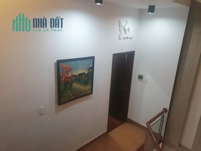 Nhà mặt tiền Phan Đăng Lưu 6 tầng nội thất xịn kinh đoanh đỉnh