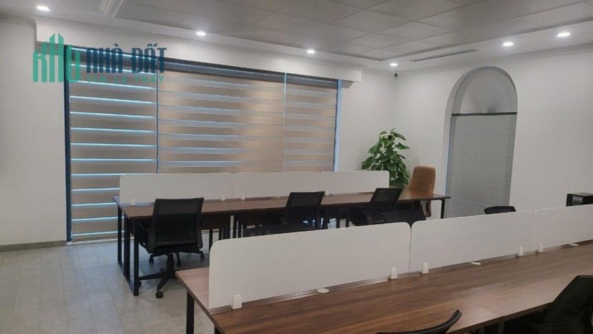 Tây Sơn-Tòa nhà văn phòng 8 tầng thang máy 70m2 Mt 4m- 18 tỷ.