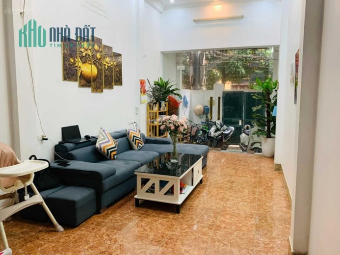 Chính chủ bán nhà Phan Đình Giót, Hà Đông, Ô tô đỗ gần, s= 52m2, 3 tầng, mt 4.2m, giá nhỉnh 4 tỷ.