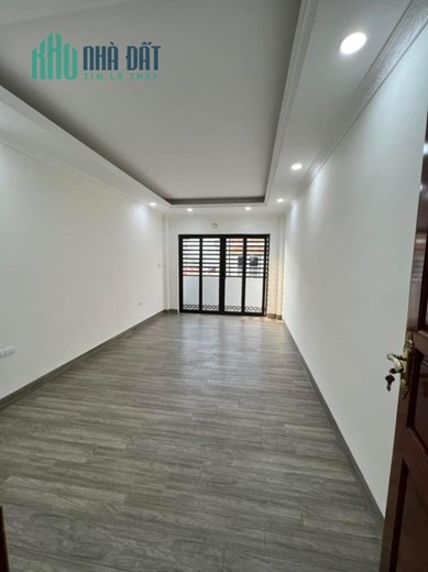 Bán nhà phố Thái Thịnh, 20m ra phố, thang máy, ô tô vào nhà, kinh doanh, 62m, 13,4 tỷ