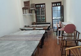 Cho thuê nhà nguyên căn mặt phố Đường Láng 70m2* 4 tầng, giá 30 triệu/tháng (có thương lượng)
