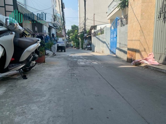 Bán Nhà 2 Tỷ Đường Số 10, Phường Linh Xuân, 35m2, 2 Tầng, Hẻm Xe Hơi