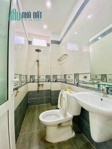 Bán nhà Hẻm 1 sẹc Đường Quang Trung Phường 8, Gò Vấp 4 lầu, 70m2 Giá chỉ nhĩnh 6 tỷ