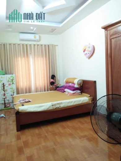 Bán nhà Phố Thịnh Liệt 5 tầng, lô góc, gần ô tô chỉ với 3,6 tỷ
