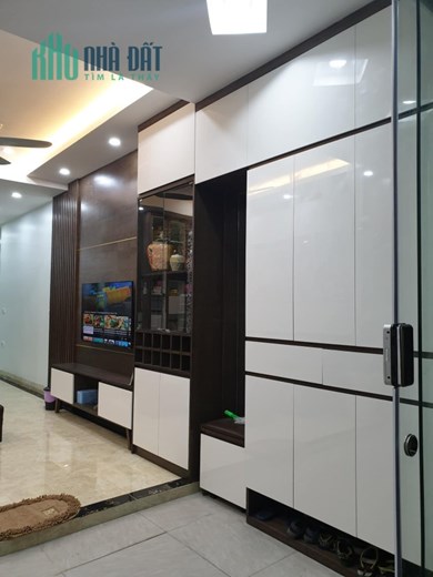 Hiếm có nhà 3 tầng - 42m2 - nhà dân xây La Phù Hoài đức - Ngõ Thông - Cạnh biệt thự geleximco