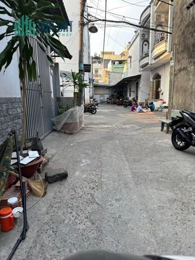 Bán nhà 2 tầng đường nguyễn súy, hẻm ba gác, 39m2 chỉ 2.9 tỷ, cách 1 căn ra hẻm xe hơi.