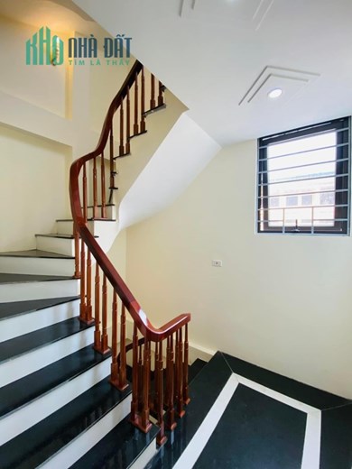 MỚI ĐẸP, VÀO Ở LUÔN, Ô TÔ, GIÁ RẺ PHỐ VẠN PHÚC, HÀ ĐÔNG, 35M2x5T, CHỈ NHỈNH 4 TỶ