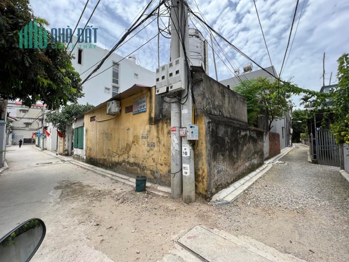 Chính chủ nhờ bán 65m² đất phố Phúc Lợi, Long Biên, Hà Nội, giá hơn 3 tỷ.