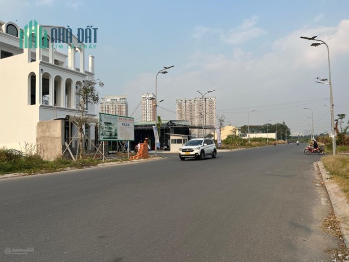 Bán gấp cặp đất biệt thự Thái Sơn 1, Đường 20m 96tr/m2 và đường 12m giá 62tr/m2. LH 0902534990