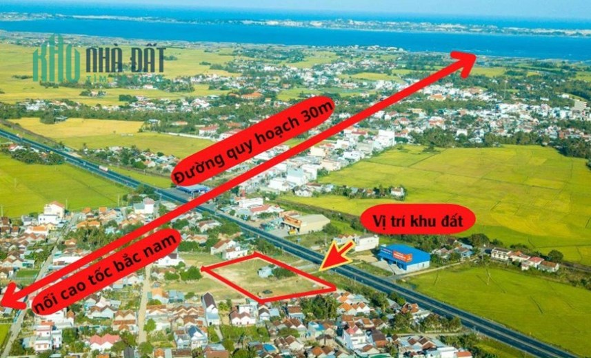 Cơ hội đầu tư đón đầu quy hoạch KKT Vân Phong với đất full thổ, khu tái định cư tại Vạn Ninh.