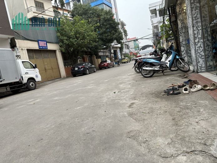 Siêu Hiếm Tương Lai Ra Mặt Phố Cao Lỗ X2 X3, TT Đông Anh, 57m2, Giá 3x Tỷ