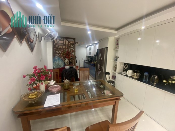 Hiếm! Bán nhà Phương Mai 55m2 x 5T, nhỉnh 4 tỷ, 3 GÁC TRÁNH, gần phố, lh 0966037496
