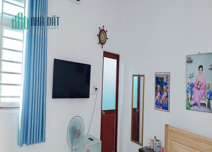 MẶT TIỀN KINH DOANH ĐA NGÀNH - GẦN NGÃ 3 ĐÔNG QUANG - NGANG GẦN 5M, 2 TẦNG. CHỈ HƠN 6 TỶ.