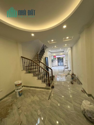 Bán nhà Phương Mai 50m2 x 4T, MT 4m, ngõ thông tứ phía, rộng, nhà xây kiên cố, 5.5tỷ, lh 0966037496