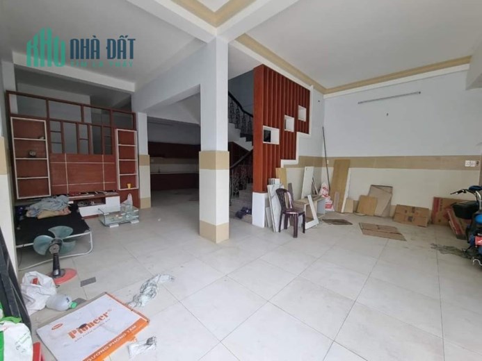 BÁN NHÀ BIỆT THỰ 4 TẦNG TẠ QUANG BỬU QUẬN, NGANG 8.2X12.5, 93M2, CHỈ 8.95 TỶ
