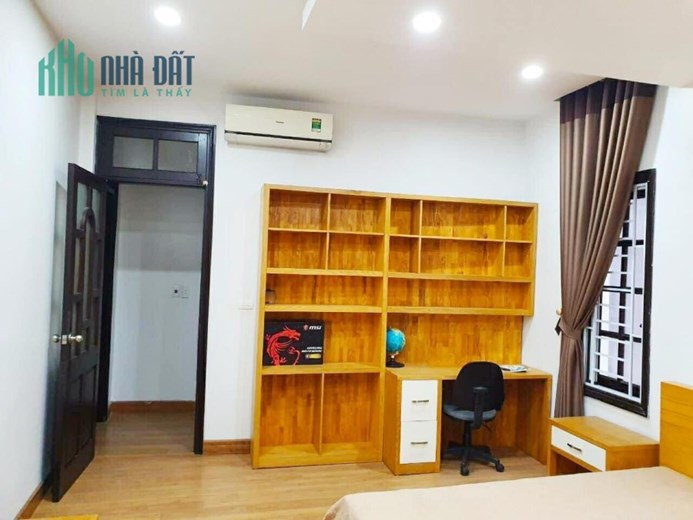 Bán nhà Lương Định Của 50m 3 tầng ngay Phạm Ngọc Thạch ngõ nông gần phố chỉ 3.5 tỷ lh 0975124520