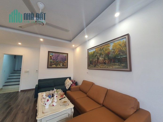 Bán nhà Chính Kinh Thanh Xuân 60m 4 tầng ngõ thông ô tô đỗ cửa chỉ 6 tỷ lh 0975124520
