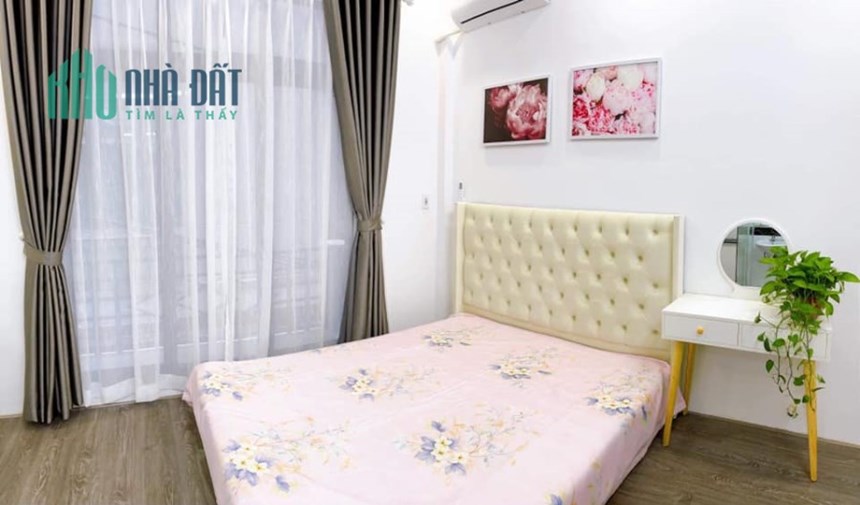 Bán nhà Khương Đình 45m x 5 tầng, mt: 4m, nở hậu, gần ô tô