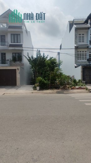 Bán gấp lô đất 5x24 mặt tiền đường 20m, KDC Phú Lợi chỉ 45tr/m2