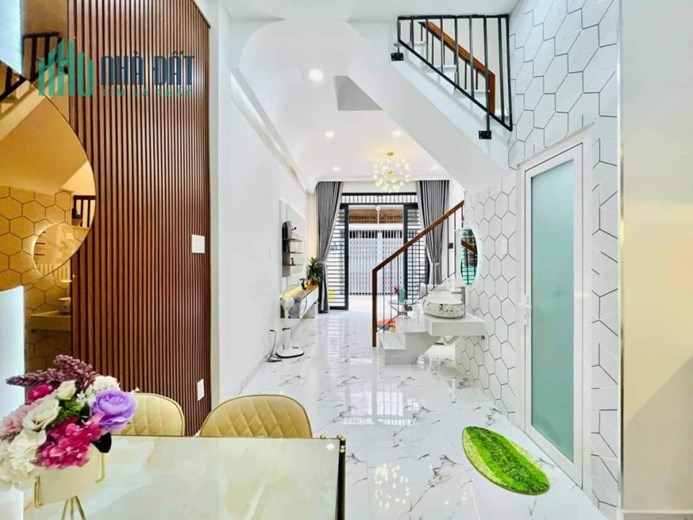 Bán nhà Nguyễn Sơn Tân Phú 26m2(2.7x10) Giá nhỉnh 2 tỷ