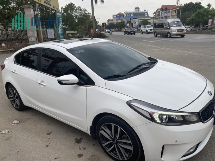GIA ĐÌNH CẦN BÁN XE CERATO ĐỜI 2016 CHẠY 6V - RIN TỪNG CON ỐC KEO CHỈ ZIN 100% KHÔNG LỖI NHỎ