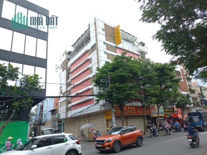 MT Nguyễn Hữu Cảnh 8x25, hướng Q1, rẻ hơn thị trường 60 tỷ
