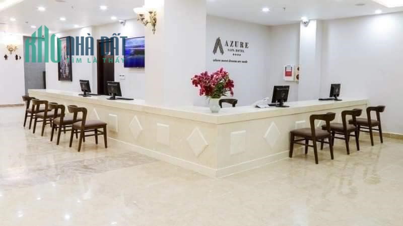 Bán Khách Sạn khu phố phanxi Păng.Sapa, Lào Cai dt 800m2 giá 135 tỷ đồng