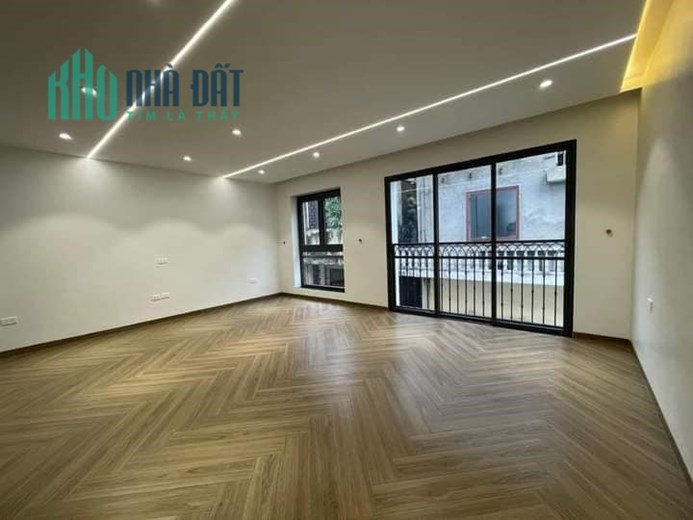 BÁN NHÀ PHỐ THÁI HÀ CẦU THANG MÁY - DT: 46M2 MT: 5.9M GIÁ: 13.5 TỶ QUẬN ĐỐNG ĐA - PHÂN LÔ - ÔTÔ VÀO