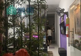 Bán nhà Xã Đàn 3 tầng, Ngay Gải Phóng gần BỆNH VIỆN BẠCH MAI, giá 4.4 tỉ