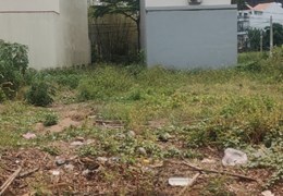 Bán lô đất lớn 10x24 mặt tiền đường 10m, KDC Phú Lợi chỉ 36tr/m2