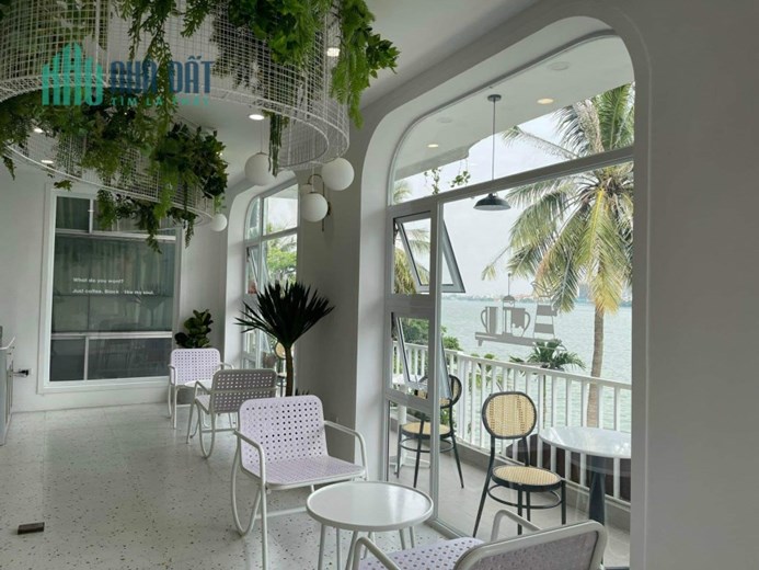 Bán Nhà Mặt Phố Tây Hồ 130m x 5 Tầng MT 10M Giá 75 Tỷ.