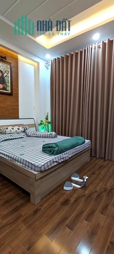 NHÀ 5 TẦNG HXH 4,5X15M2 CẠNH BÀU CÁT.