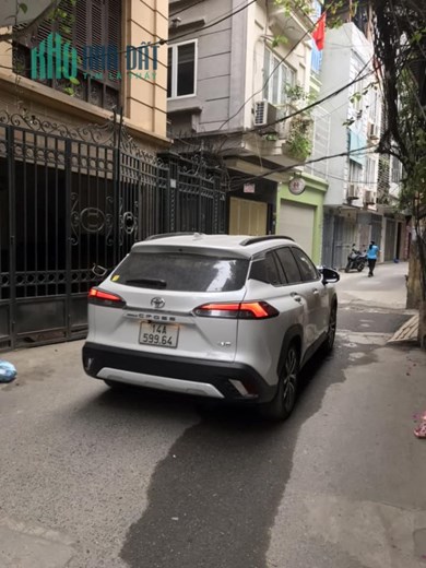 Hoa hậu phố Hào Nam quận Đống Đa 60m MT5.5m chỉ 8 tỷ nhà đẹp gara ô tô tránh kinh doanh