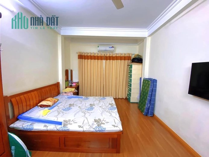 Bán nhà phố Nguyễn Tuân, căn góc, thoáng vĩnh viễn, DT41m2, MT4.4m.0338080356