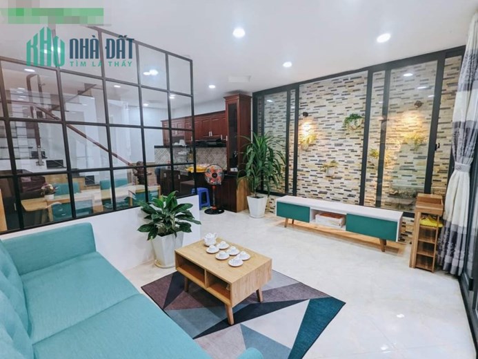 NHÀ HIỆN ĐẠI 5 TẦNG NGUYỄN VĂN KHỐI, 40m2, 5ty5