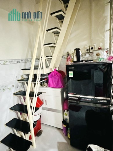 Nhà 3 tầng đường Phạm Thế Hiển P3Q8. Giá 2,1 tỷ TL