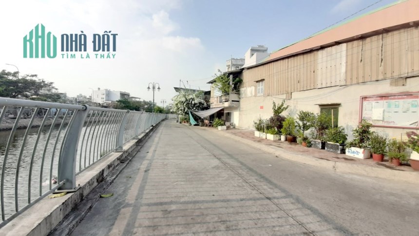 Nhà căn góc,nở hậu, hẻm ôtô gần đường Hưng Phú P910Q8. Giá 6,5 tỷ TL