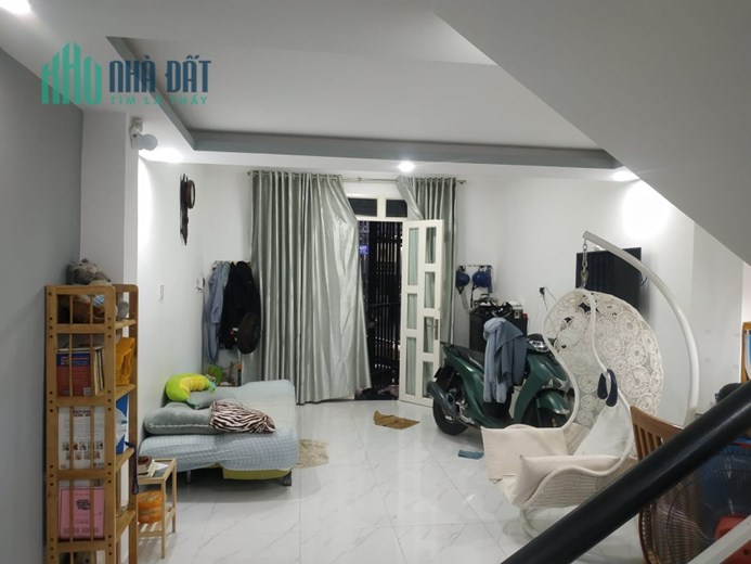 Bán nhà 1/ Lê Văn Thọ, Hẻm xe tải, 4.3x17m, ngay CV Làng Hoa chỉ 6.8 tỷ TL
