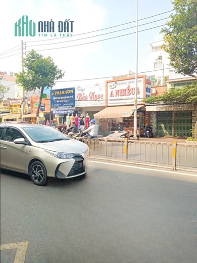 Nhà thuê nguyên căn Mặt tiền Phạm Hùng P4Q8 - Giá : 28 Triệu