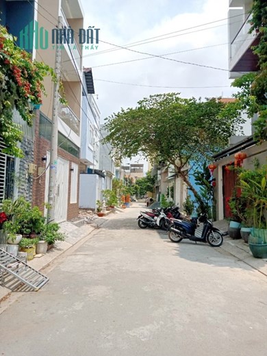 Bán lô đất10 x 11-110m2 56 triệu/m2 đường nhánh 6m số 2 KDC Gia Hoà- Xã Phong Phú , Bình Chánh