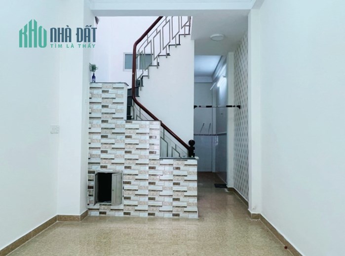 Nhà bán 2 tầng Hẻm 184 Âu Dương Lân P3,Q8. Giá: 4,25 tỷ