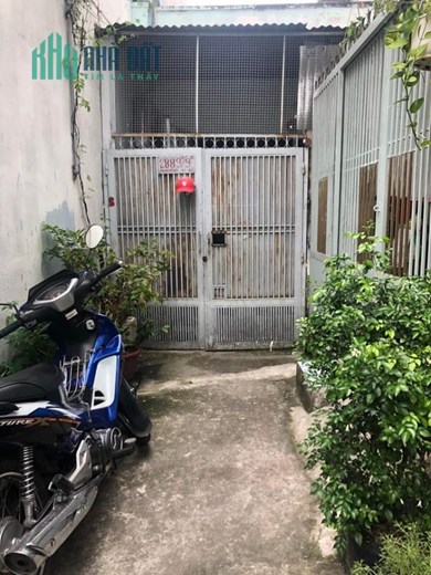 CẦN BÁN GẤP NHÀ 55M2 – NỞ HẬU – DIỆN TÍCH LỚN GIÁ RẺ – HẺM 3 GÁC SÂN VƯỜN - NHĨNH 2 TỶ