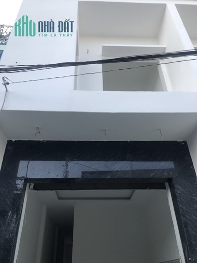 Nhà Phố 1 Lầu 73m2 Ngay Trung Tâm Quận Bình Tân Giá NHận Nhà 2,5tỷ Công CHứng Sang Tên Ngay.