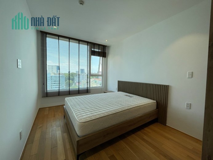 Chính chủ cần cho thuê căn hộ 2PN  Léman Luxury Apartments, Đường Nguyễn Đình Chiểu, Phường 6, Quận